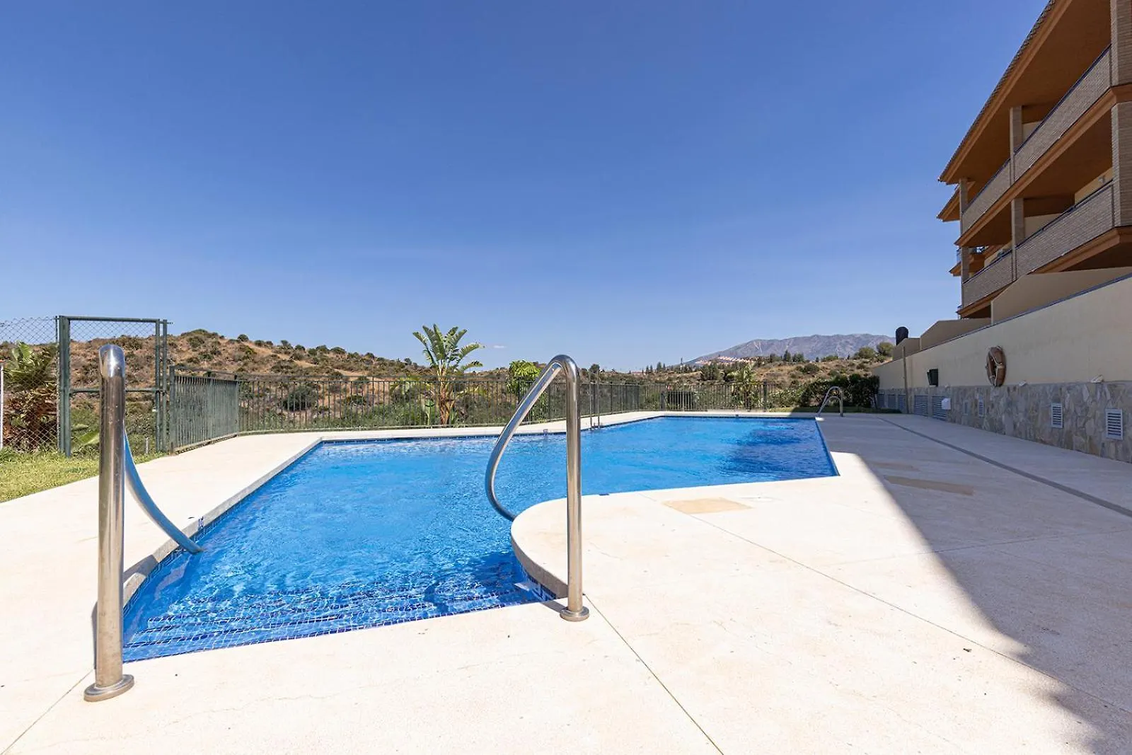 New 2 Bed 2 Bath Beach Close Apartment With Panoramic View Lagunas De Mijas El Faro